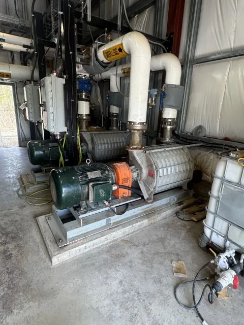 Emergency blower bearing replacement